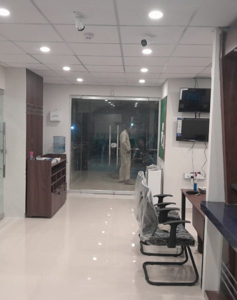 WhatsApp Image 2025-11-06 at 00.19.55_8441dc7b